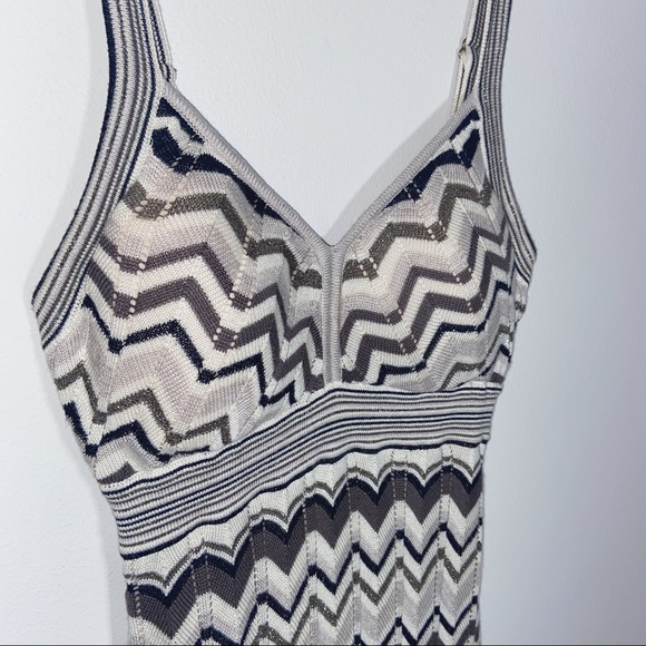 Vintage Guess dress - Picture 2 of 3